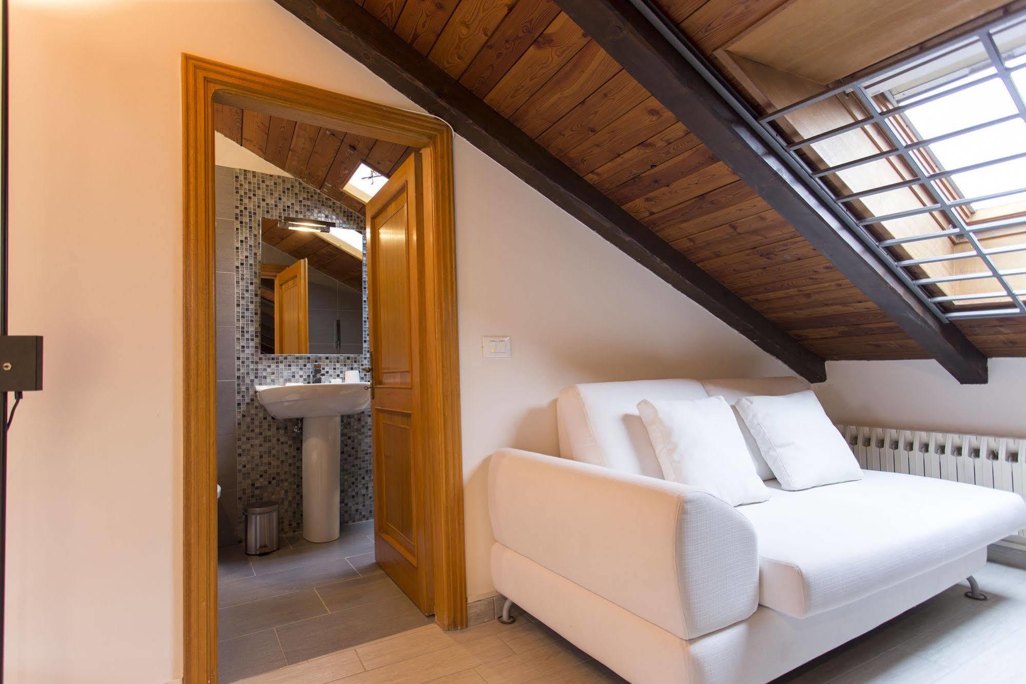 Residenza Ariosto Depandance By Studio Vita Bologna Exterior photo